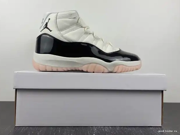 Rep WMNS 11 Air AR0715-101 Jordan Neapolitan 0325